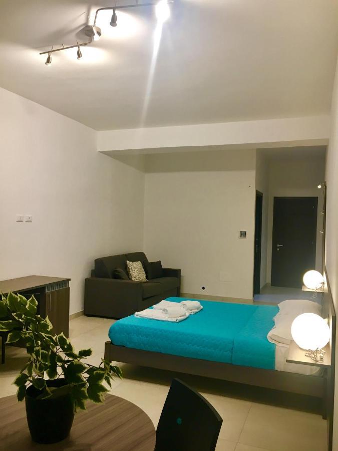 B&B Costa Azzurra 포르토 세자레오 외부 사진